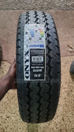 195r14c Onyx Tyres