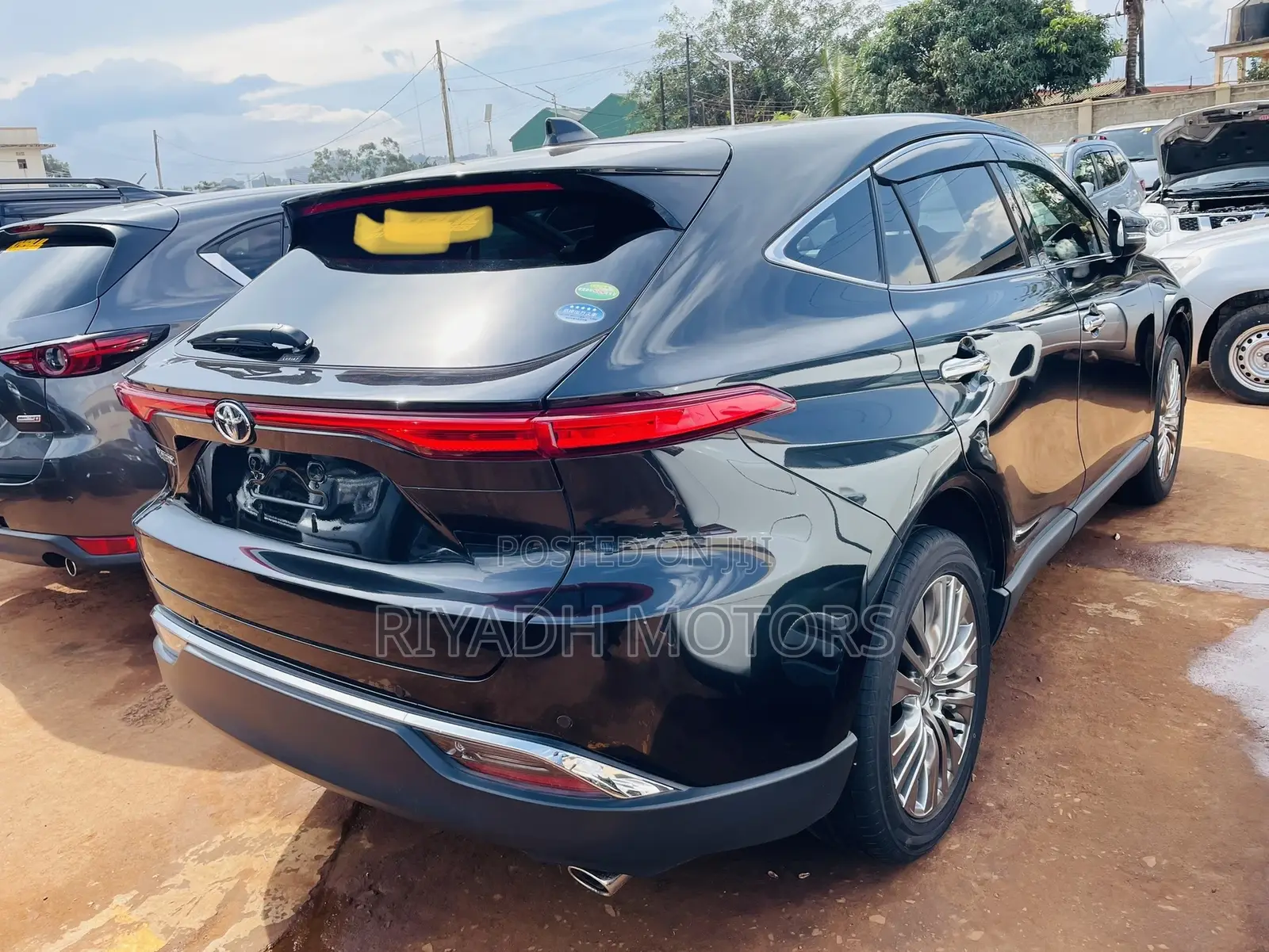 Toyota Harrier 2.0 2020 Gray