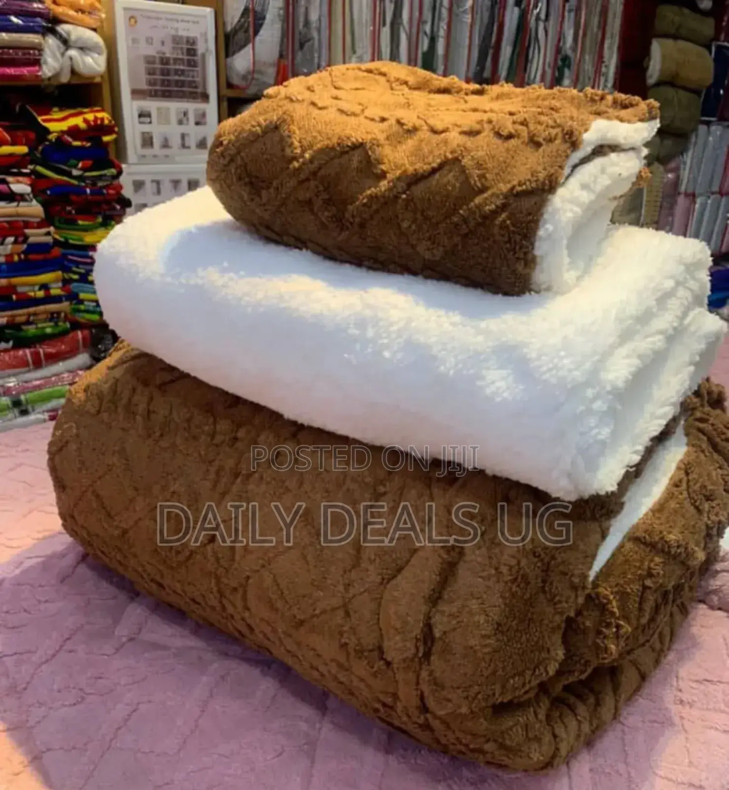 Brown Fleece Blanket Set