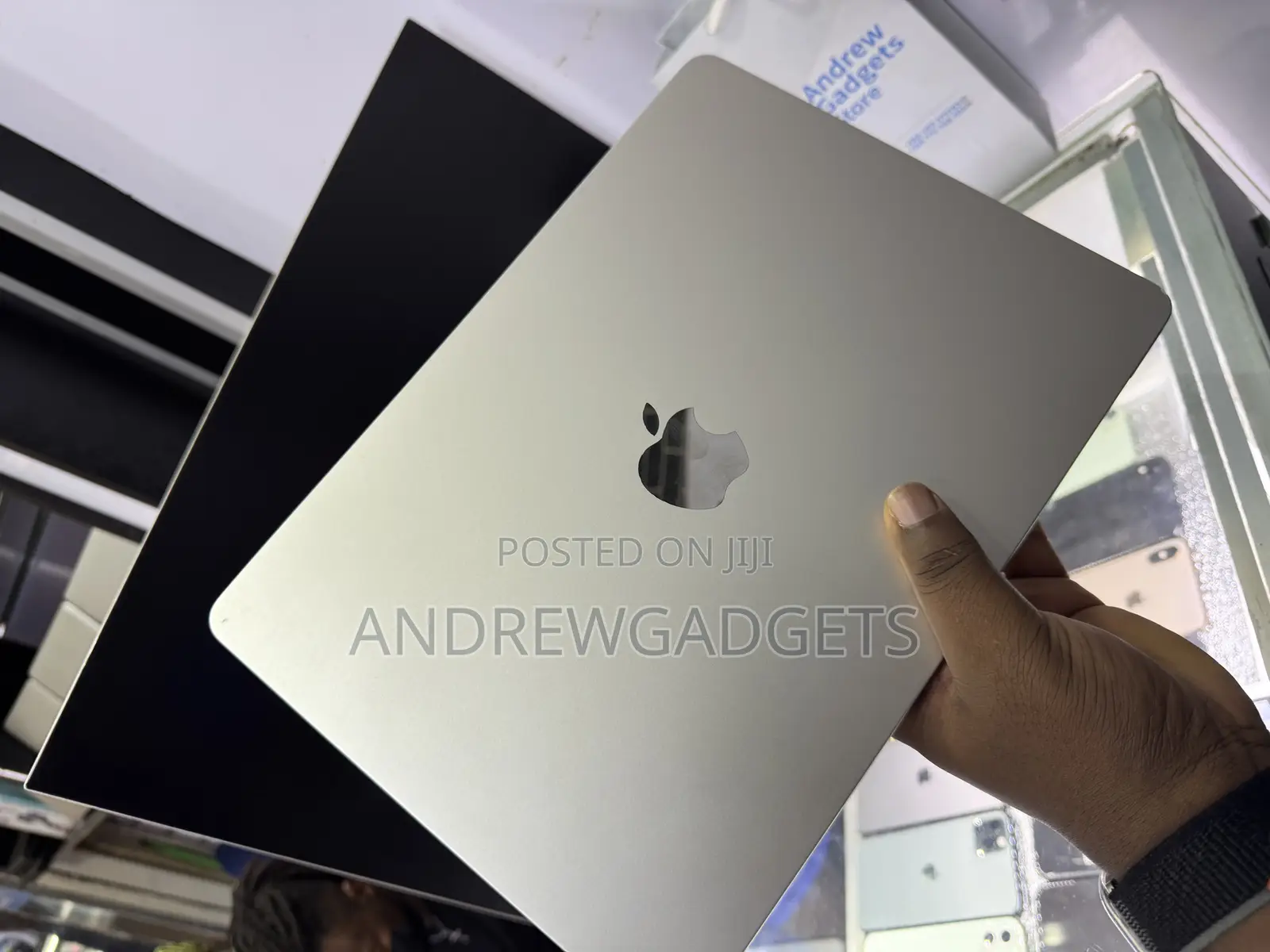 Laptop Apple MacBook Air 2022 M2 8GB Apple M2 SSD 256GB