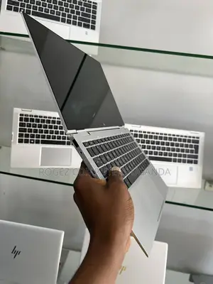New Laptop HP EliteBook X360 1040 G7 16GB Intel Core I7 SSD 512GB