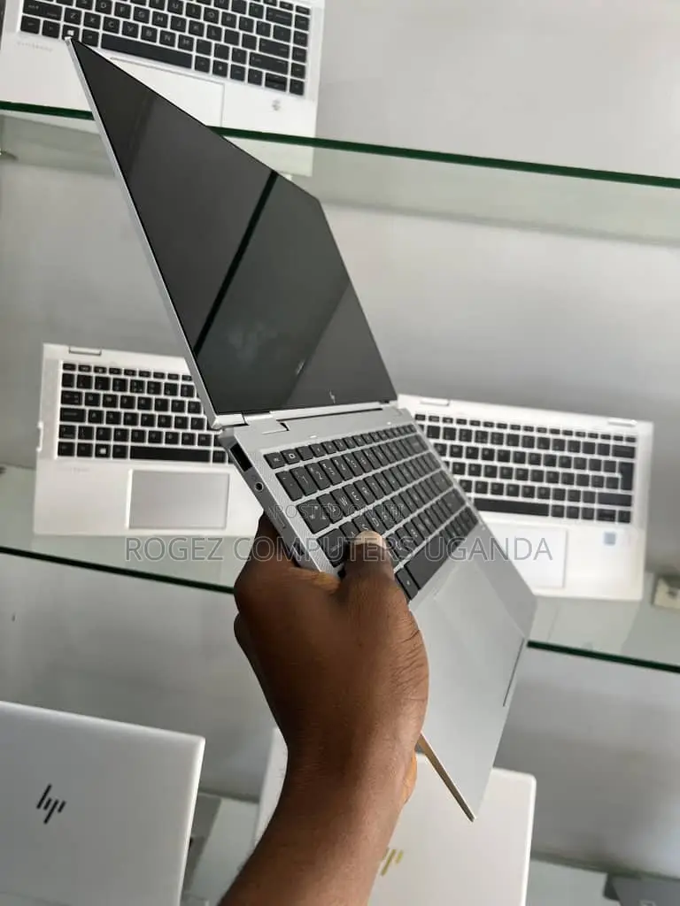 New Laptop HP EliteBook X360 1040 G7 16GB Intel Core I7 SSD 512GB