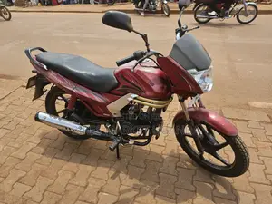 Mahindra Centuro 2017 Red