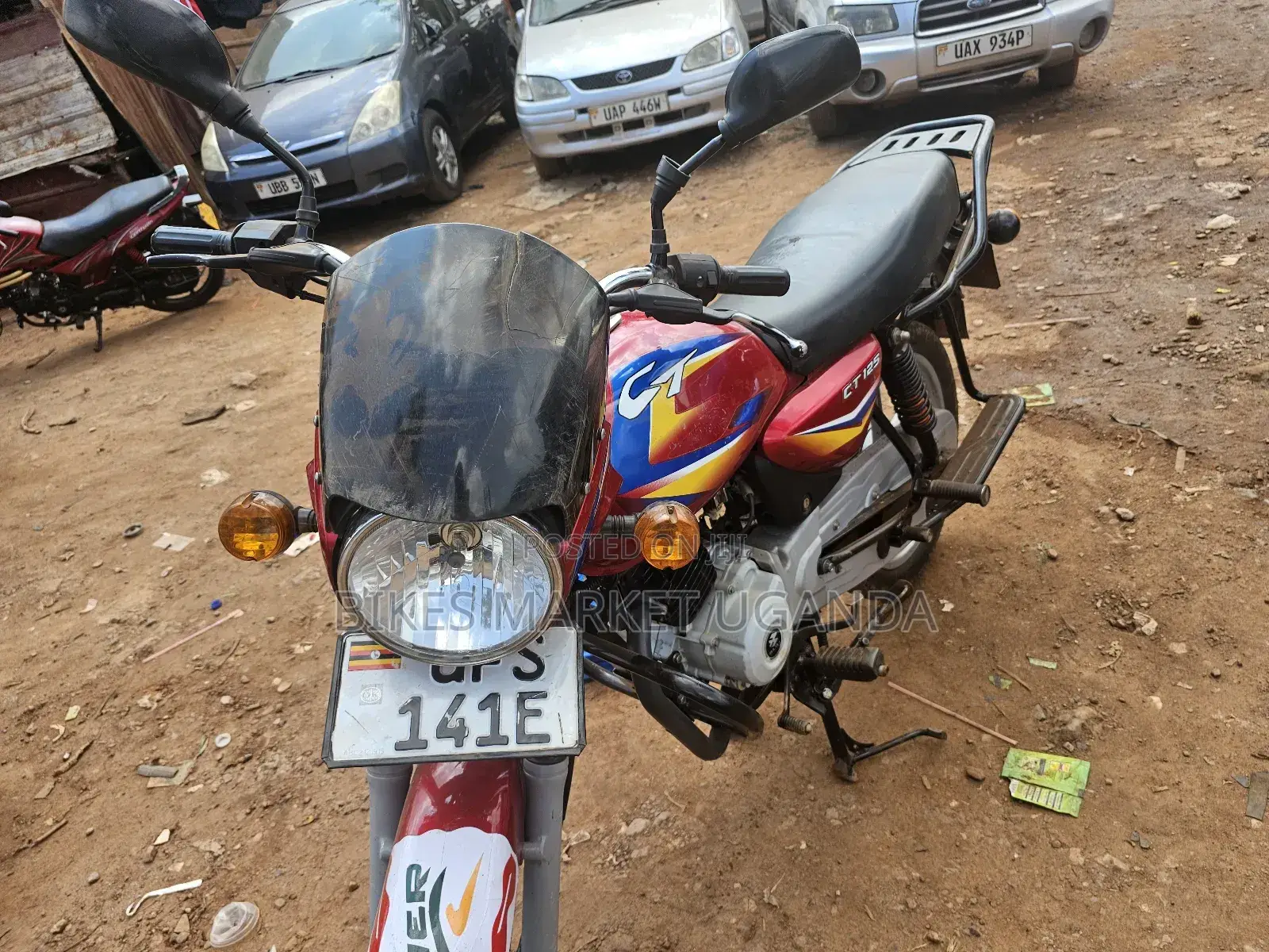 Bajaj Boxer 125 2023 Red