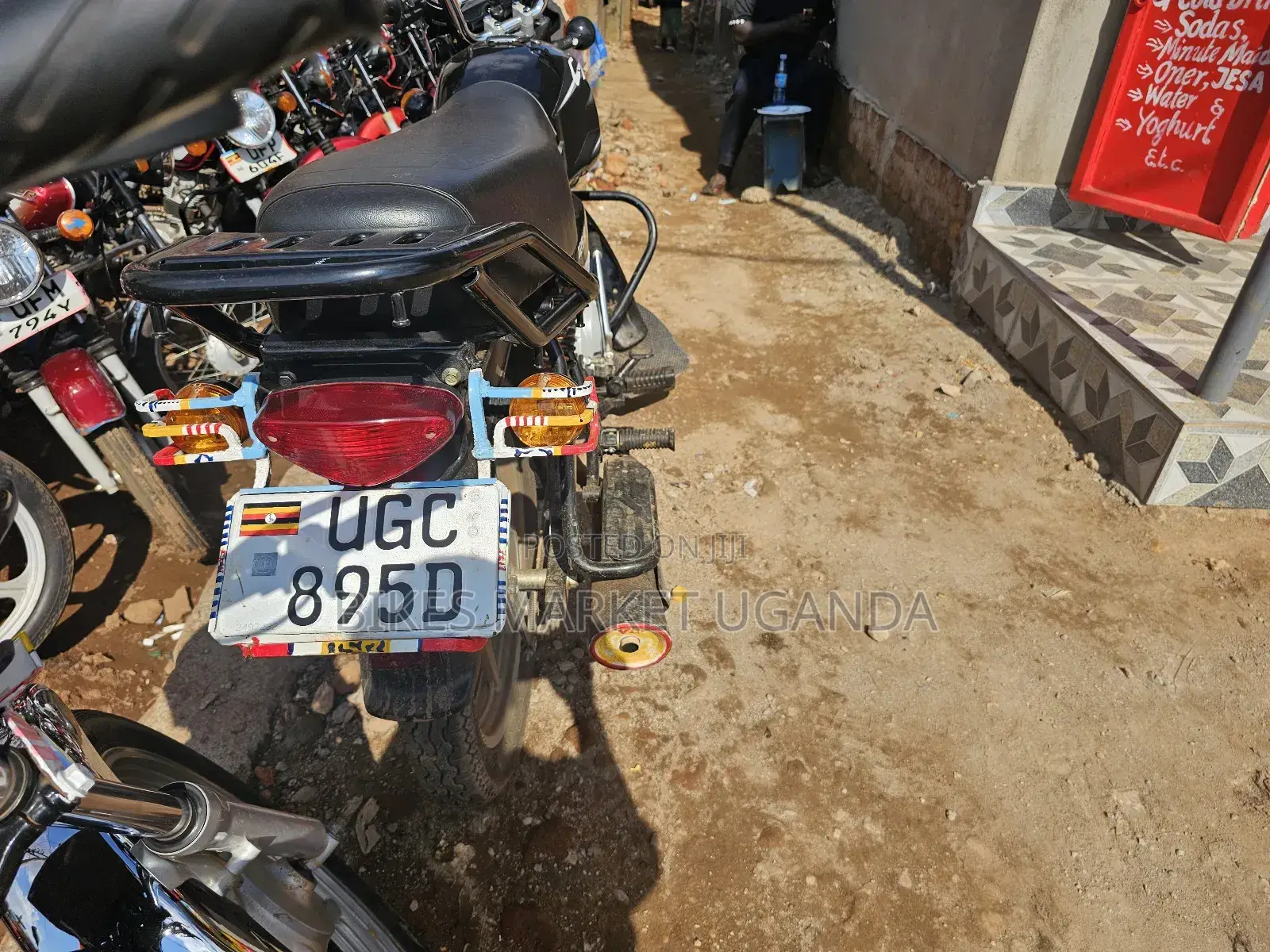 Bajaj Boxer 125 2024 Black