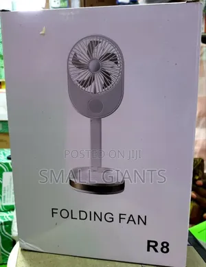 R8 Rechargeable Folding Mini Round Fa