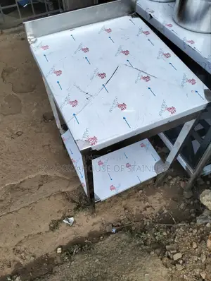 Stainless Working Table
