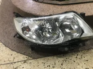 Headlamp Subaru Sh5