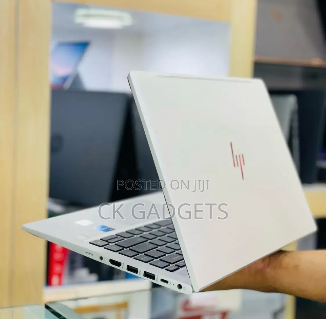 New Laptop HP EliteBook 840 G9 16GB Intel Core I7 SSD 1T