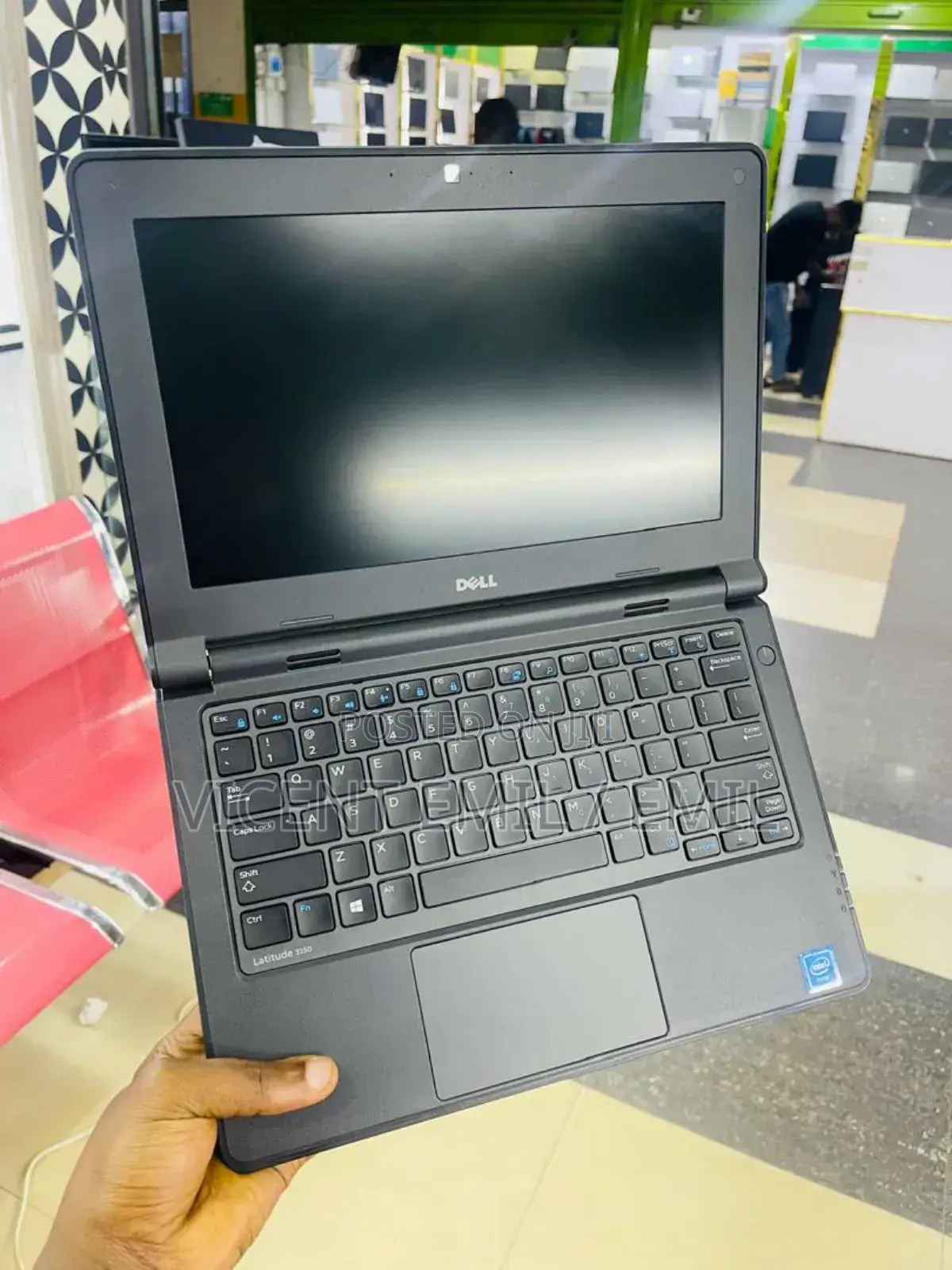 Laptop Dell Latitude 11 3150 4GB Intel Celeron HDD 500GB