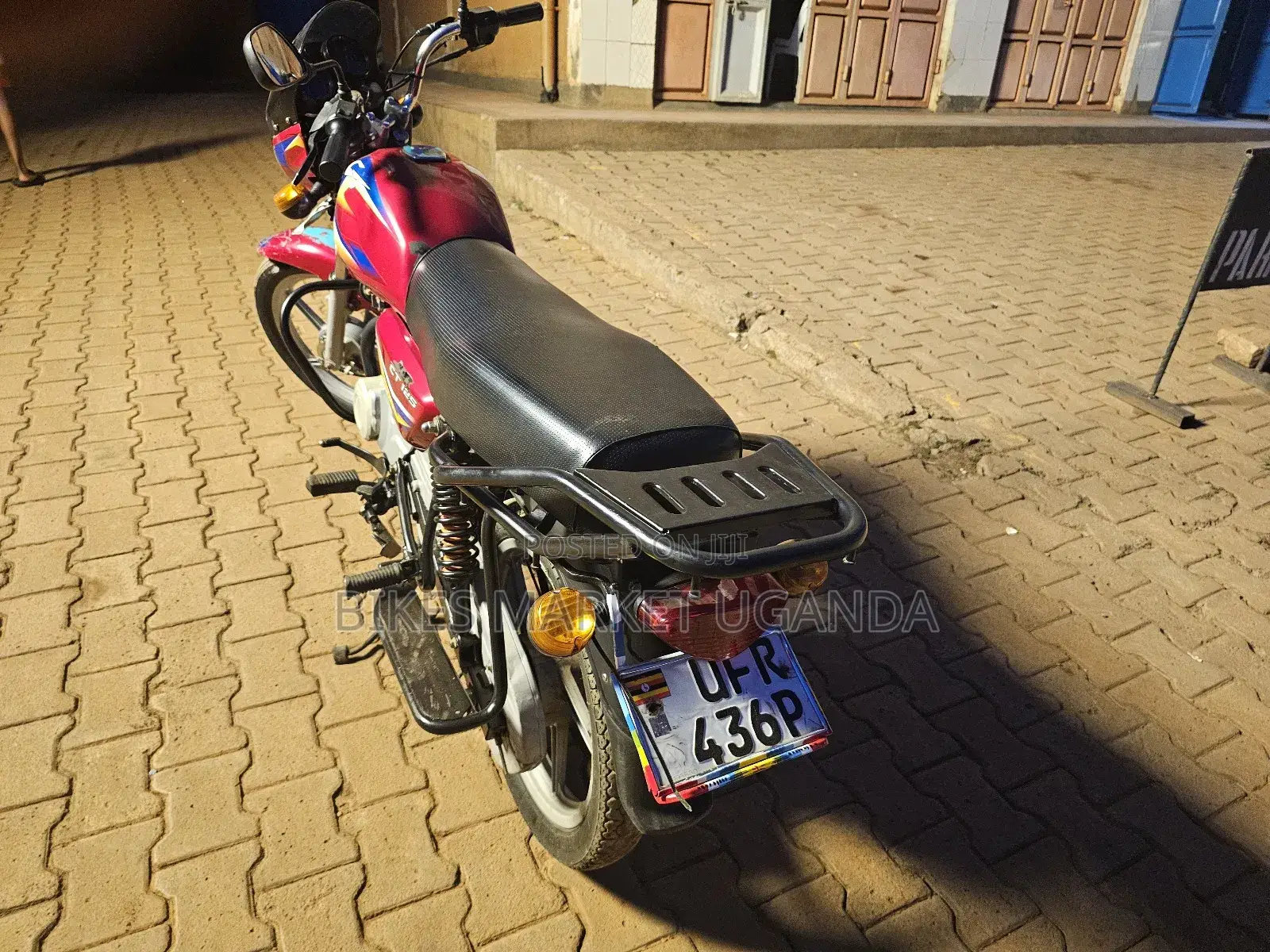 Bajaj Boxer 125 2023 Red