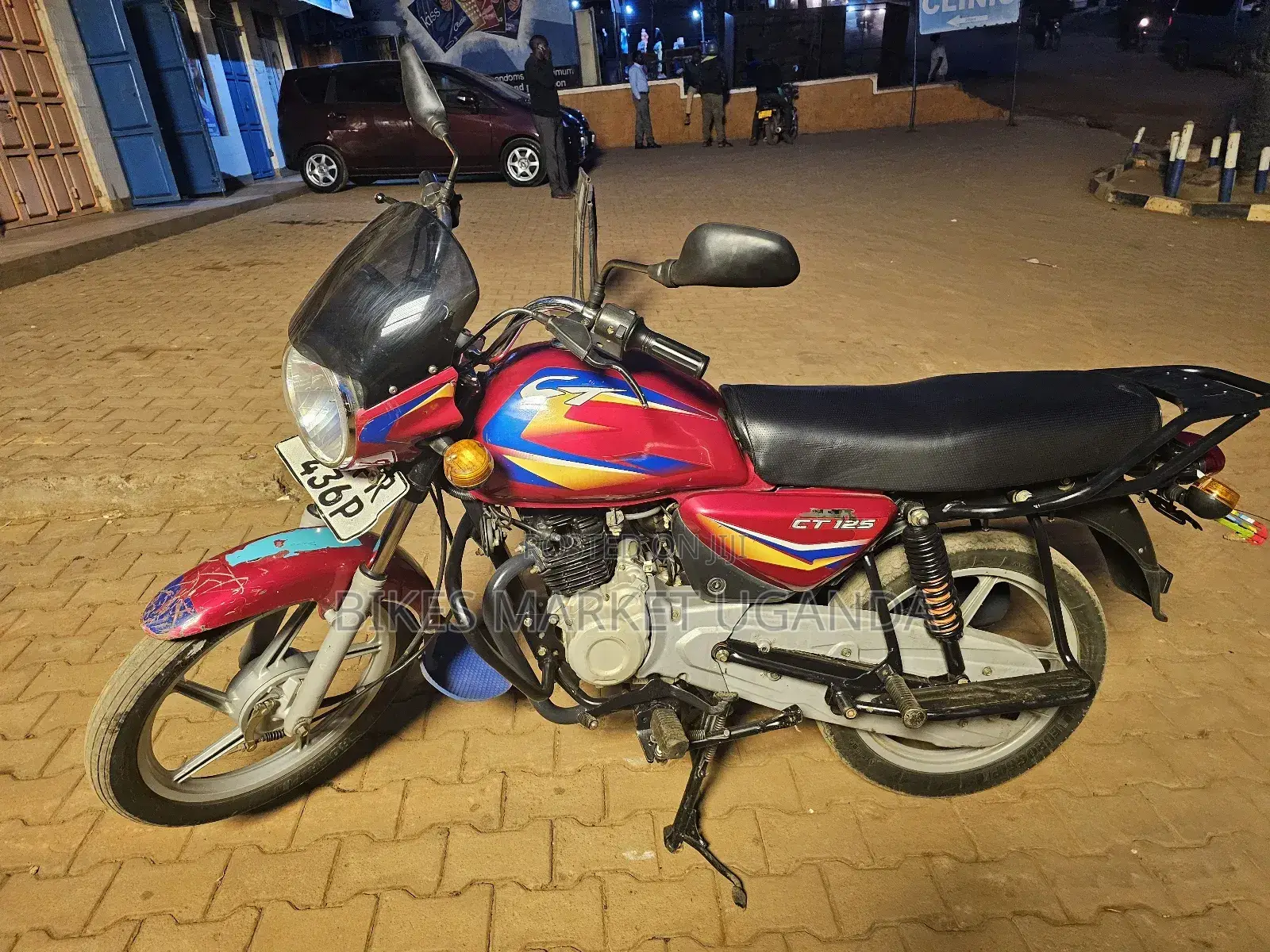 Bajaj Boxer 125 2023 Red