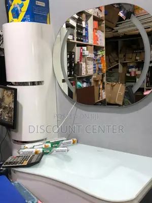 Mirrors Round