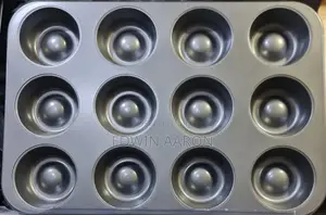 12 Holes Non-Stick Donut Mould Tray