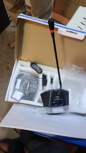 Conference Microphone 2 Wireless Universal