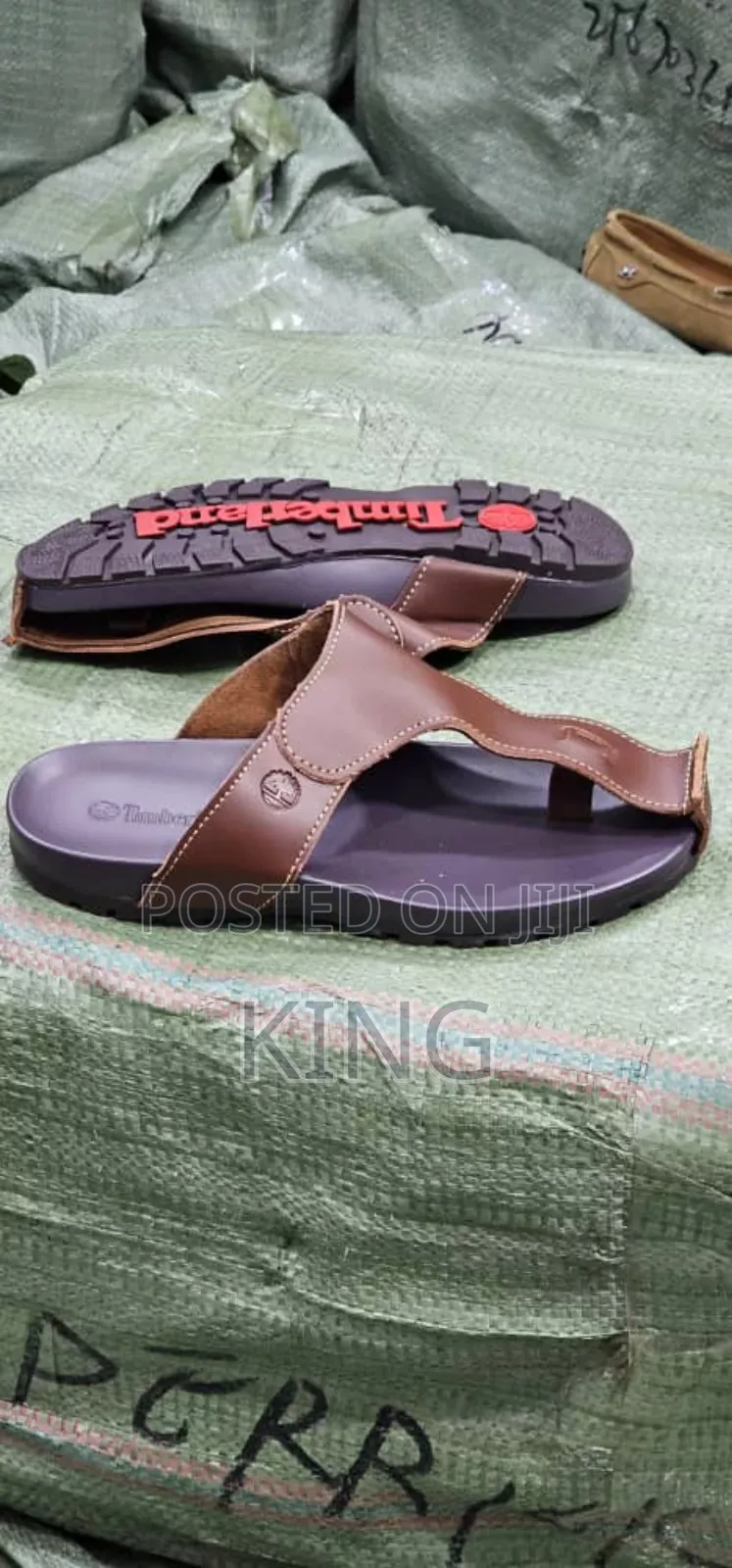 Solid Timberland Sandals