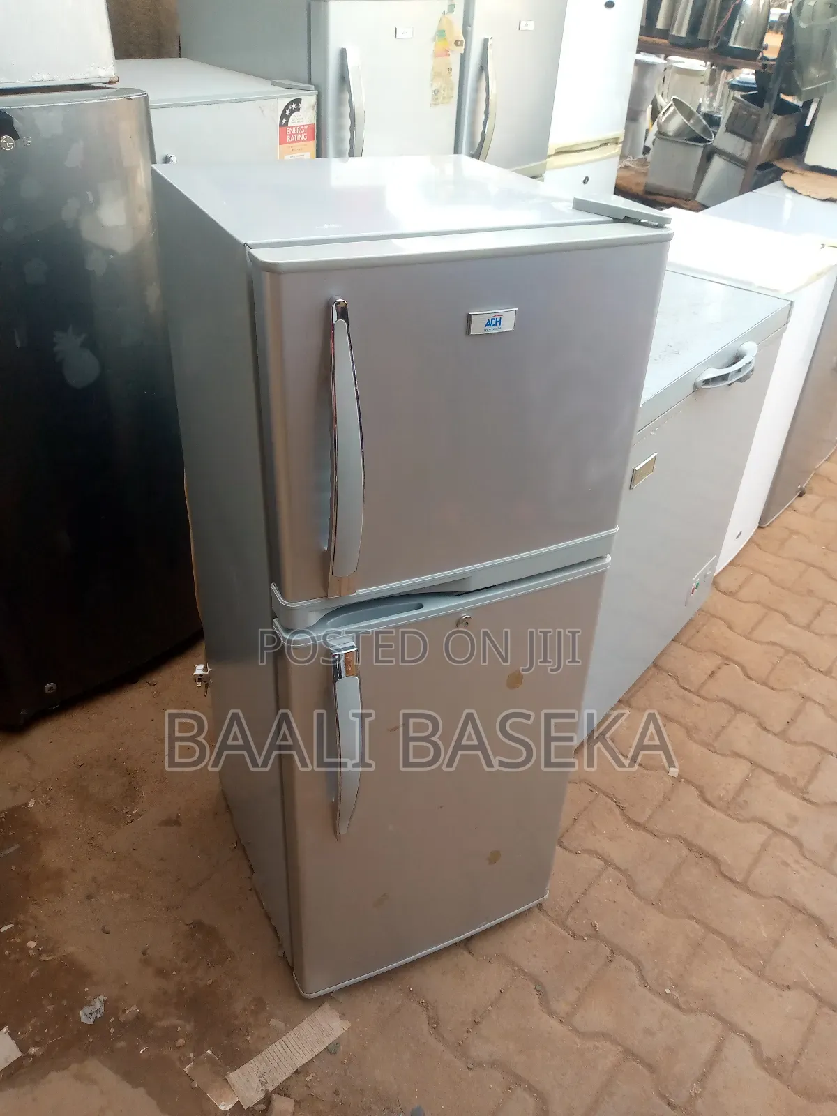 Fridge/Adh (135)Litres