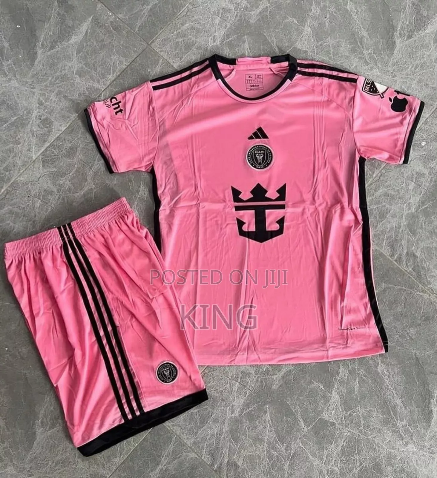 Top Inter Miami Home Jersey. Full Kit