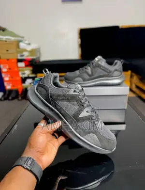 Comfortable Men’S Skechers in Stock