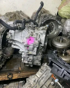 Gear Box for All Saloon and SUV Cars 2zr.