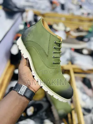 Mens Leather Green Casual Timberland Boots in Stock