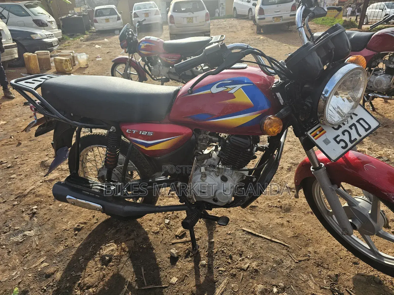 Bajaj Boxer 125 2023 Red