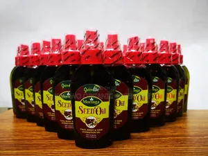 Moringa Leaf Oil