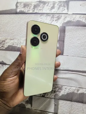 Infinix Smart 8 64 GB Gold