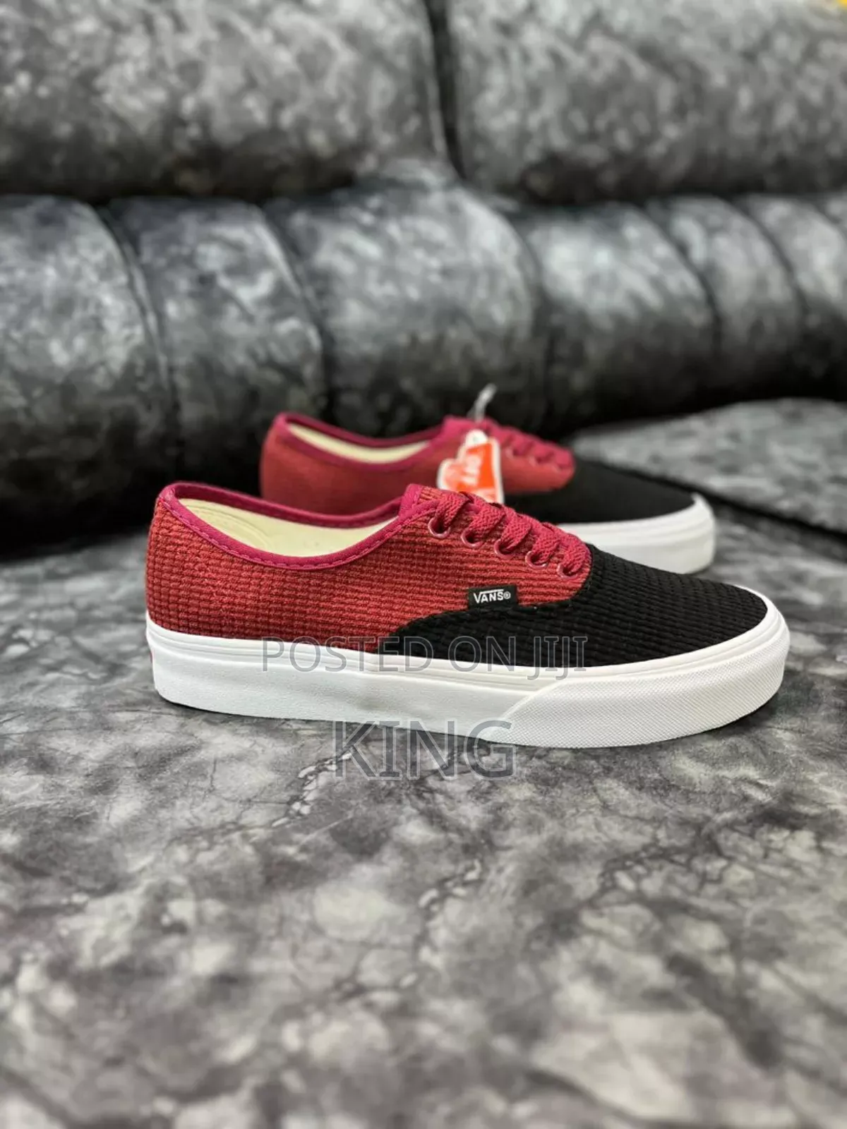 Icon Vans Off the Wall Sneakers