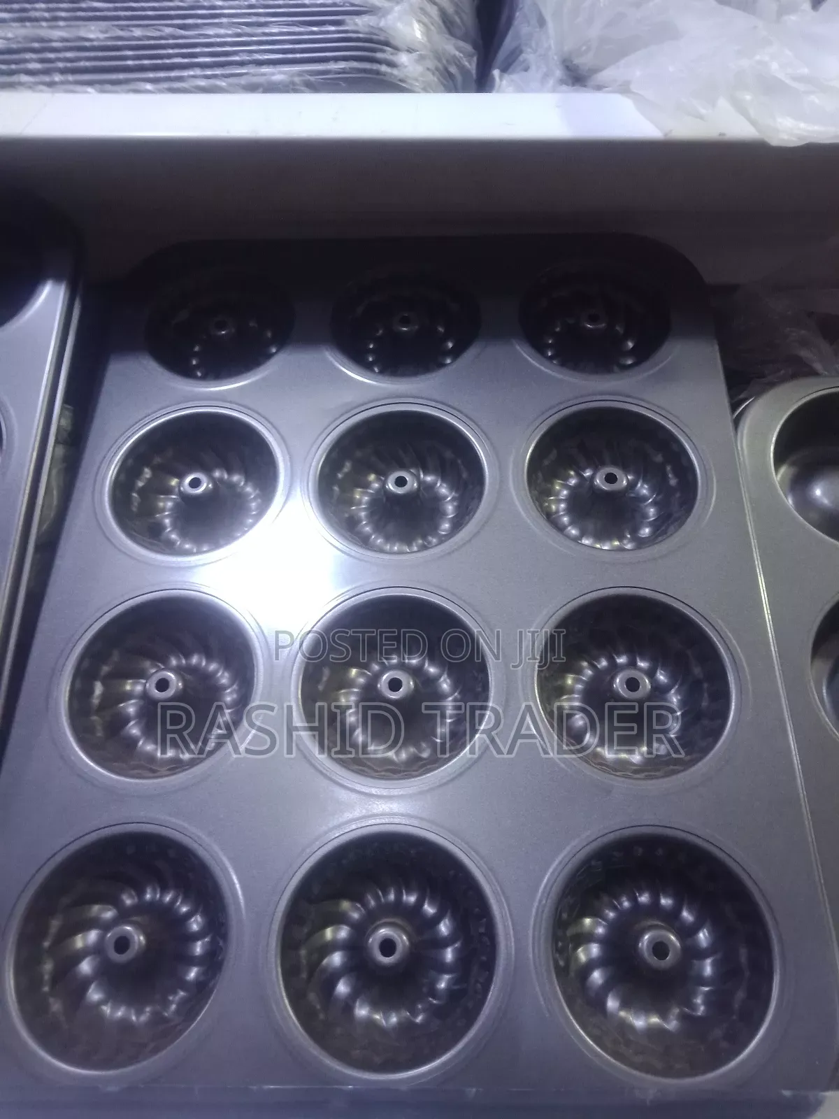 Cup Cake Pan Tray