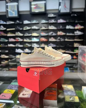 Due Chuck Taylor All Star Canvas