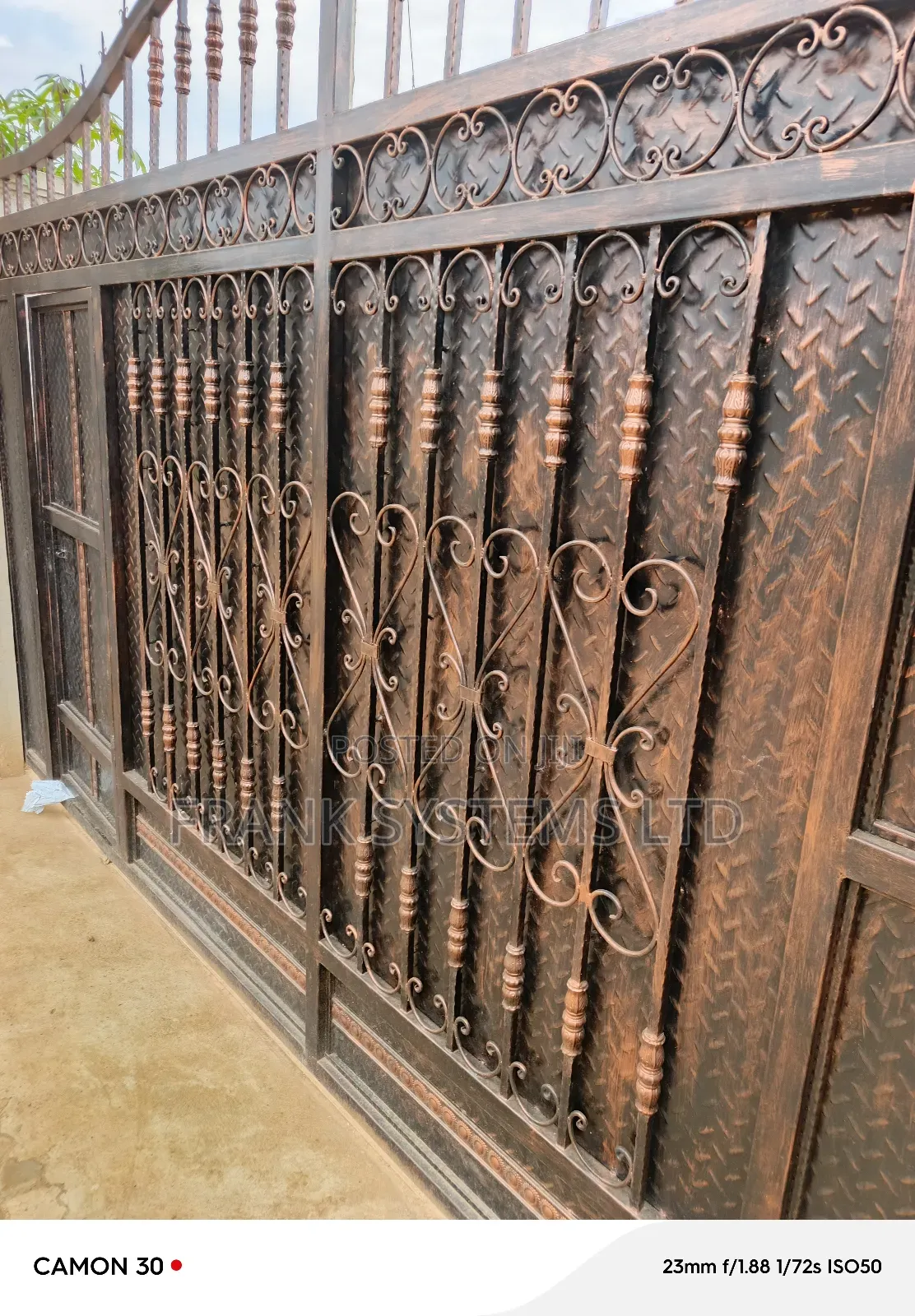 Metallic Sliding Gates 16fts by 7