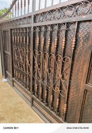 Metallic Sliding Gates 16fts by 7