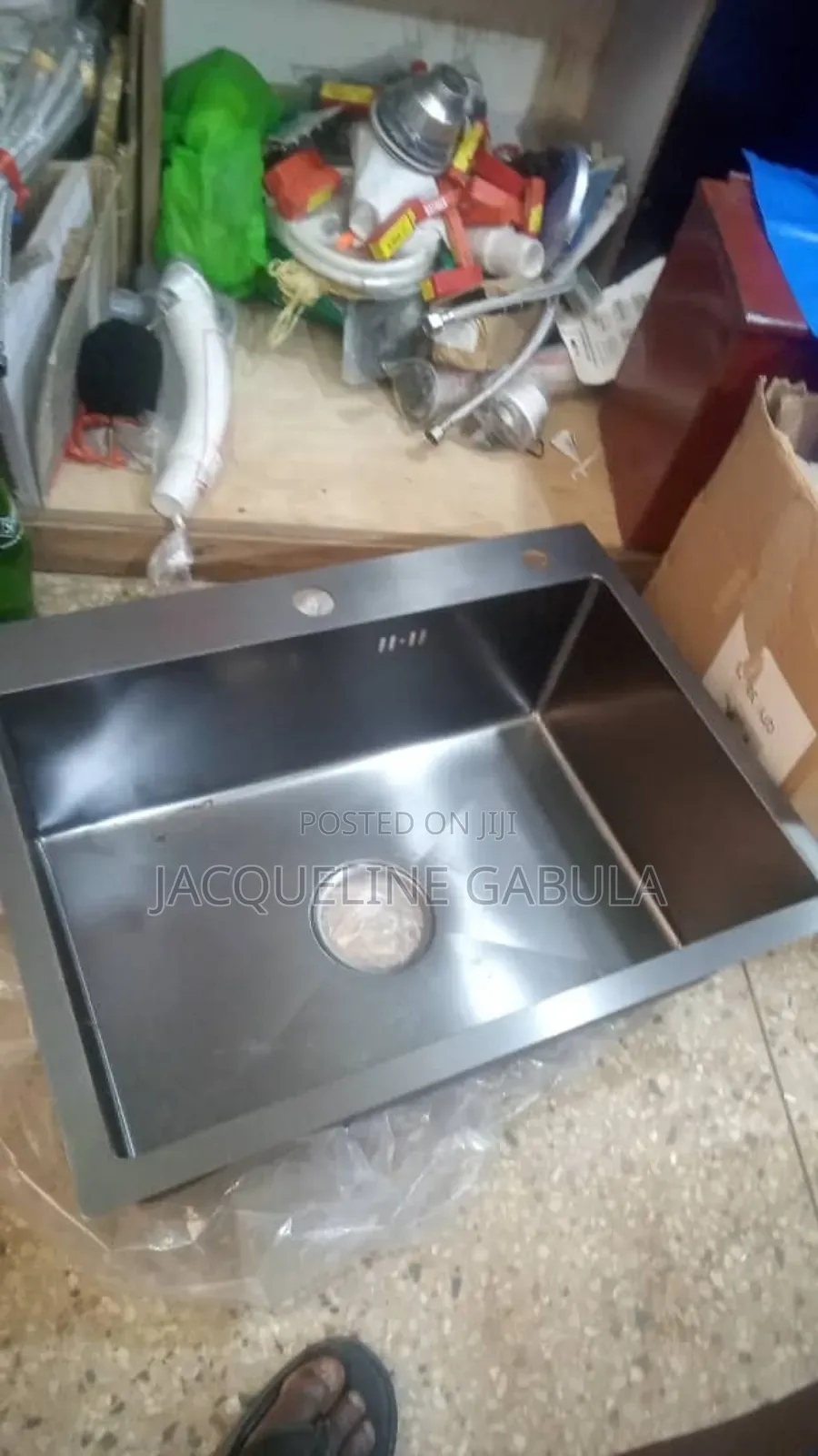 Kitchen Sink Modern Design