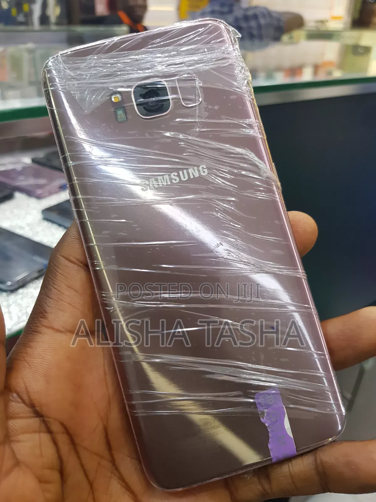New Samsung Galaxy S8 64 GB Gold