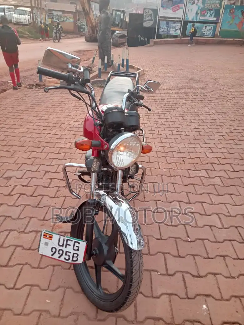 Hero Hunter 125 2022 Red