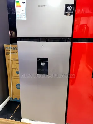 Hisense 270ltrs Double Door Fridge With a Dispenser