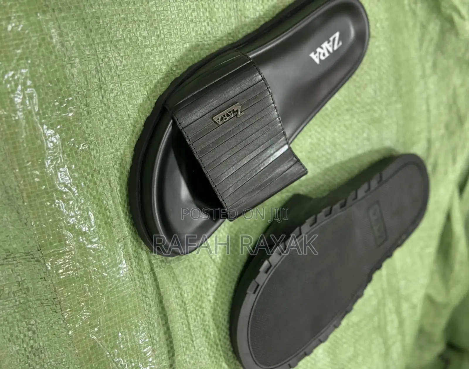 Original Classic Men’S Zara Push in Leather Sandals