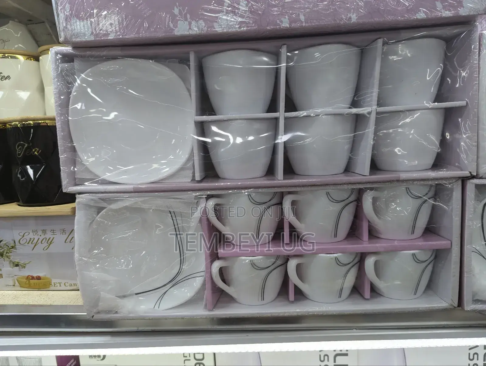 Set of 6 Cup and Saucer