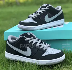 Original Nike Sb Dunk Low Pro J Pack Shadow Sneakers