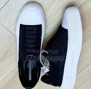 Black/White Alexander McQueen X Gucci Low Casual Sneakers
