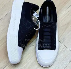 Black/White Alexander McQueen X Gucci Low Casual Sneakers
