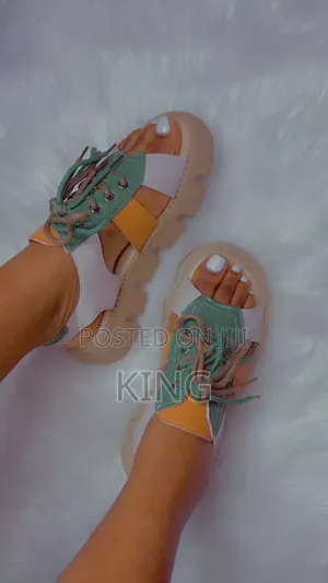 Cozy Ladies Open Shoes