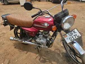 Boss Hoss BH3 2022 Red