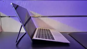 Laptop HP Elite X2 1012 G2 8GB Intel Core I5 SSD 256GB