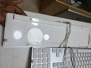 Original Apple Wired Keyboard Us