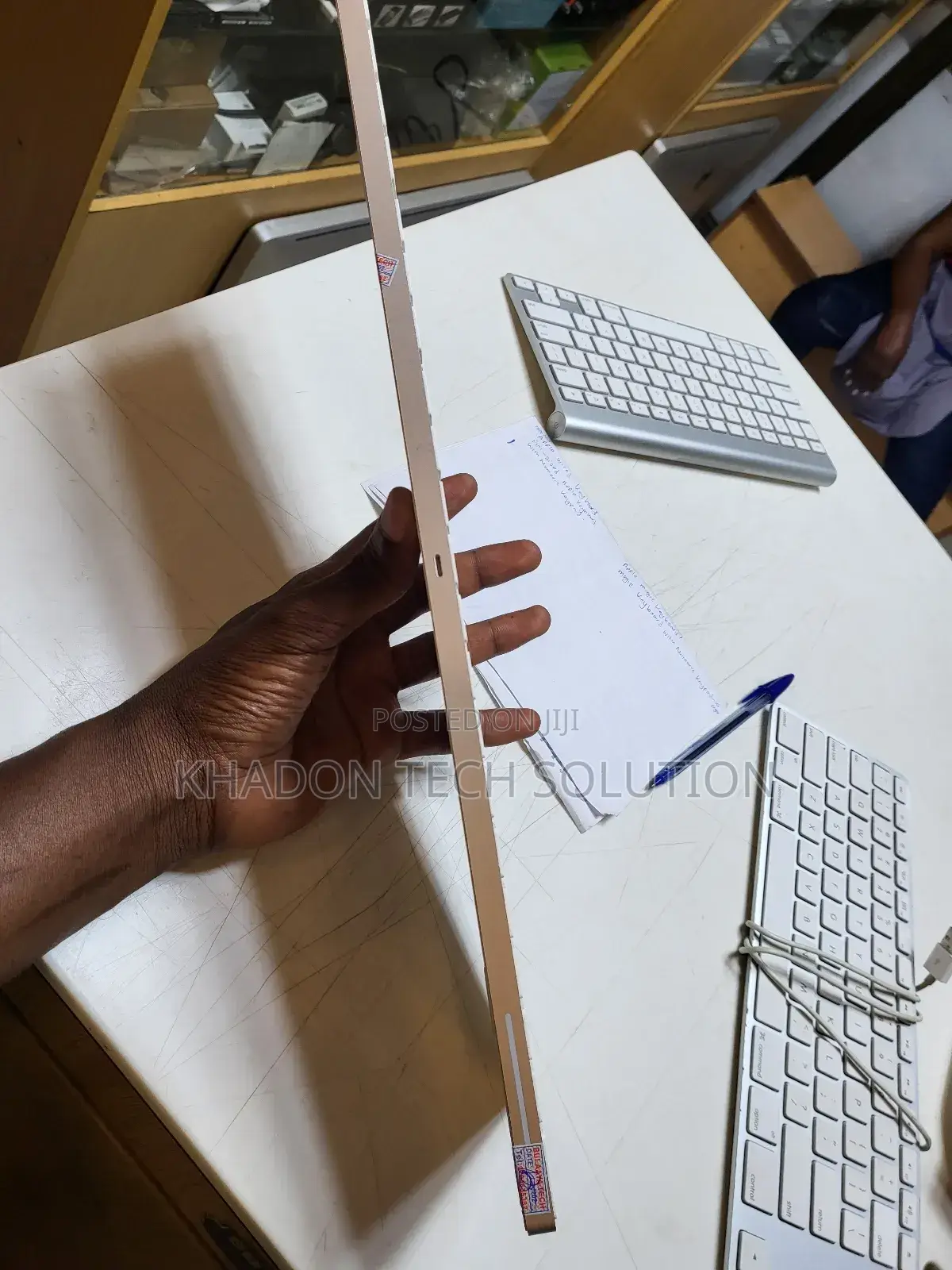 Magic Keyboard 2 Apple Wireless Keyboard for Charging