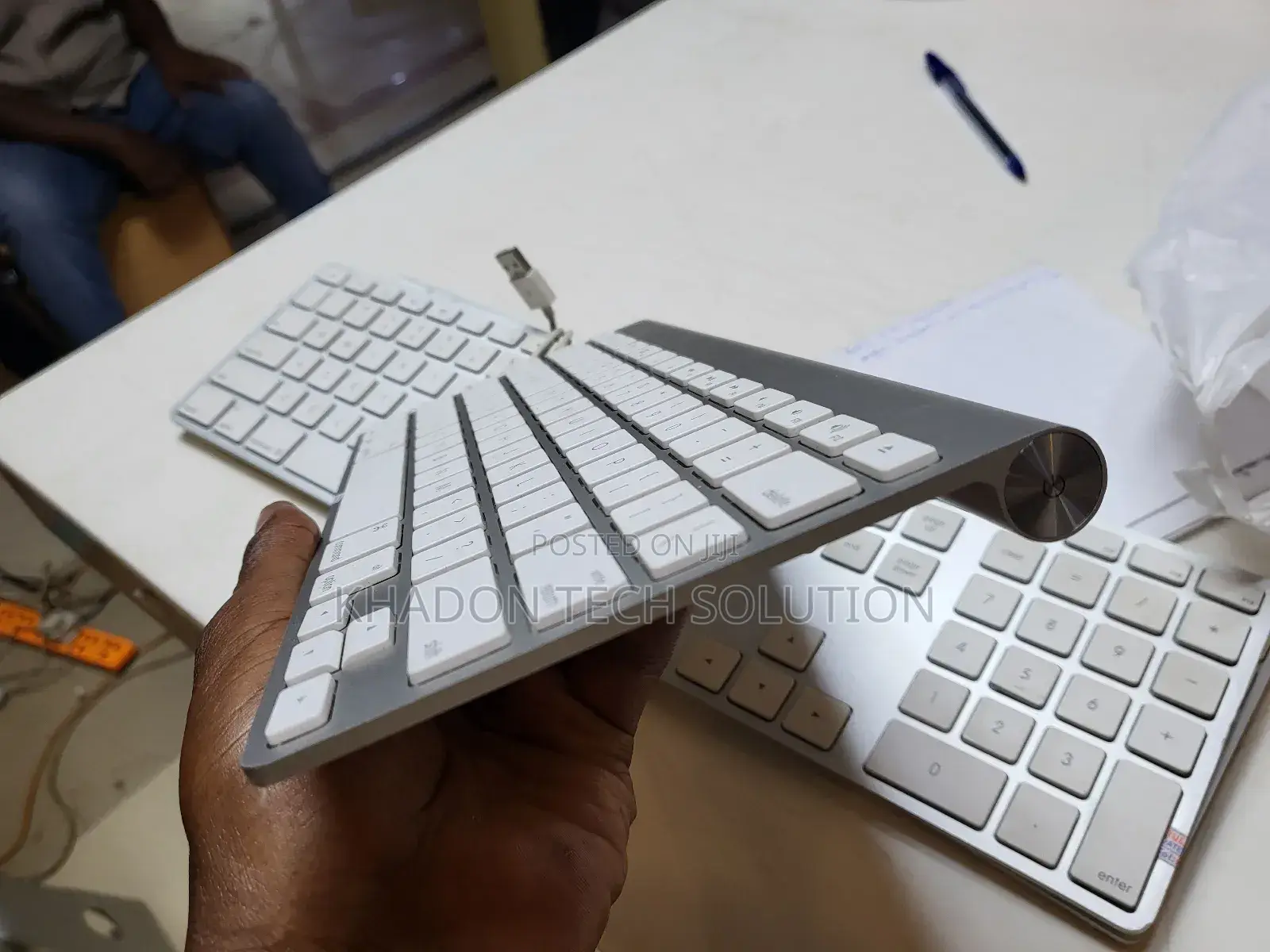 Apple Magic Keyboard 1 Wireless One Bluetooth for Battery