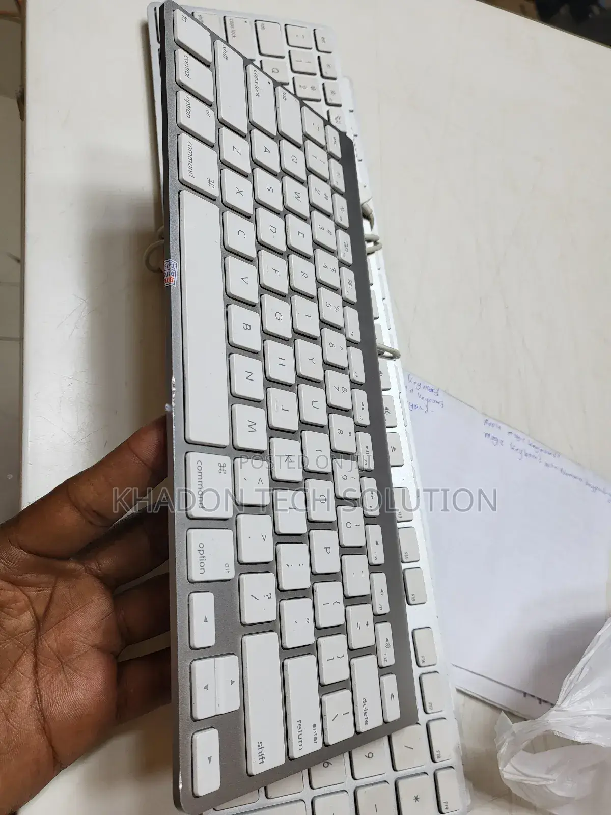 Apple Magic Keyboard 1 Wireless One Bluetooth for Battery