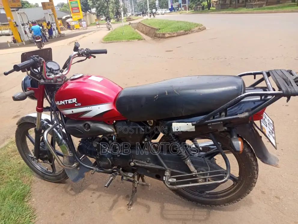 Hero Hunter 125 2021 Red